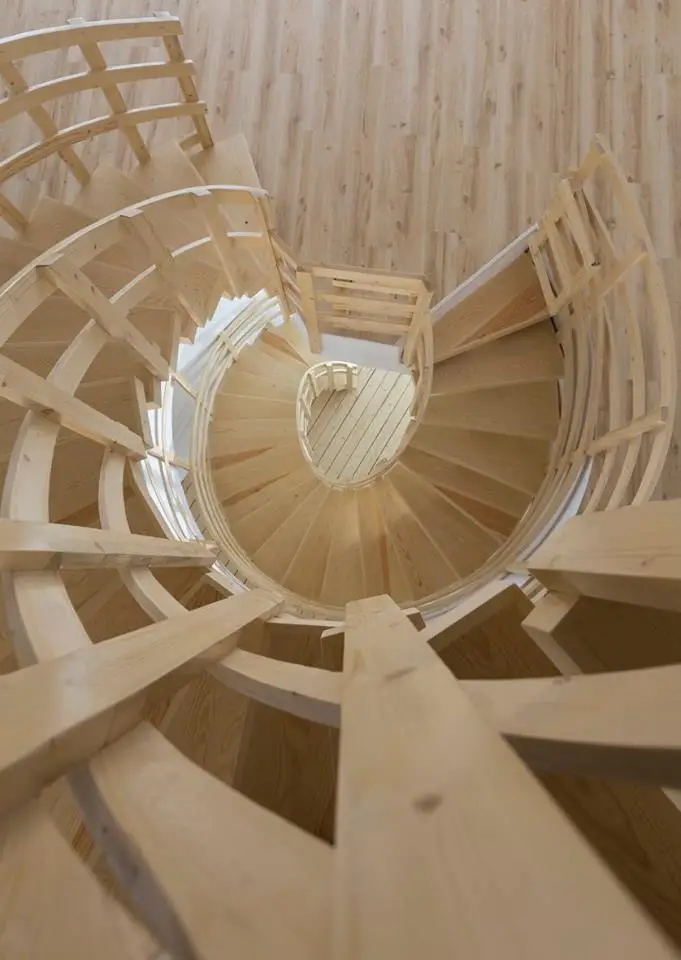 imagen 14 de Mosha House, la bella casa desestructurada.