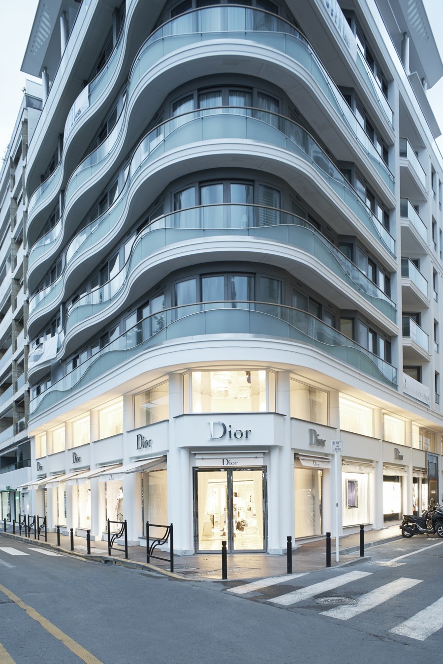 imagen 2 de Nueva boutique Dior en Cannes.