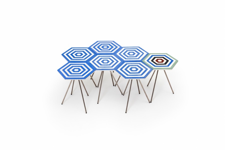 imagen 19 de Riad, un azulejo como una mesa.