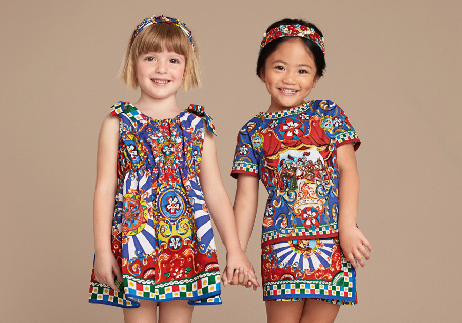 imagen 2 de Ropa llena de color y sol  para los niños Dolce &Gabbana.