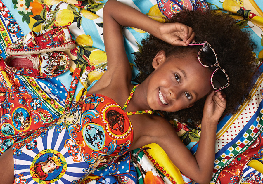 imagen 1 de Ropa llena de color y sol  para los niños Dolce &Gabbana.