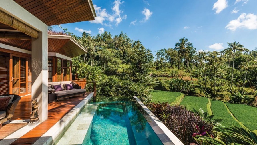 imagen 11 de Uno de los hoteles más espectaculares del mundo está en una granja balinesa.