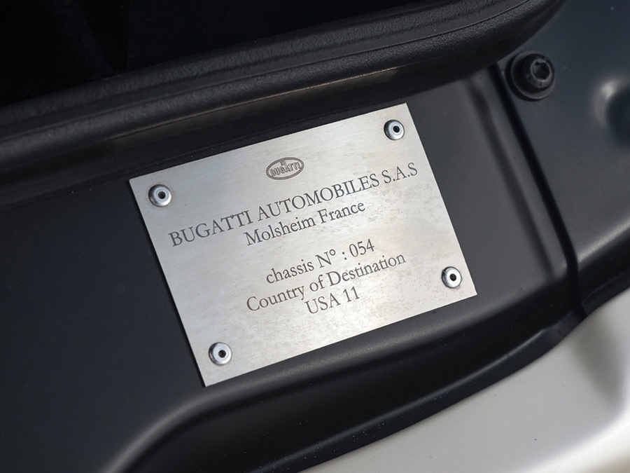 imagen 12 de A subasta un Bugatti Veyron Grand Sport único en el mundo.