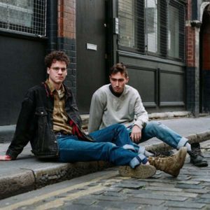 Del dolor compartido surgió la esperanzadora propuesta de Whitney.