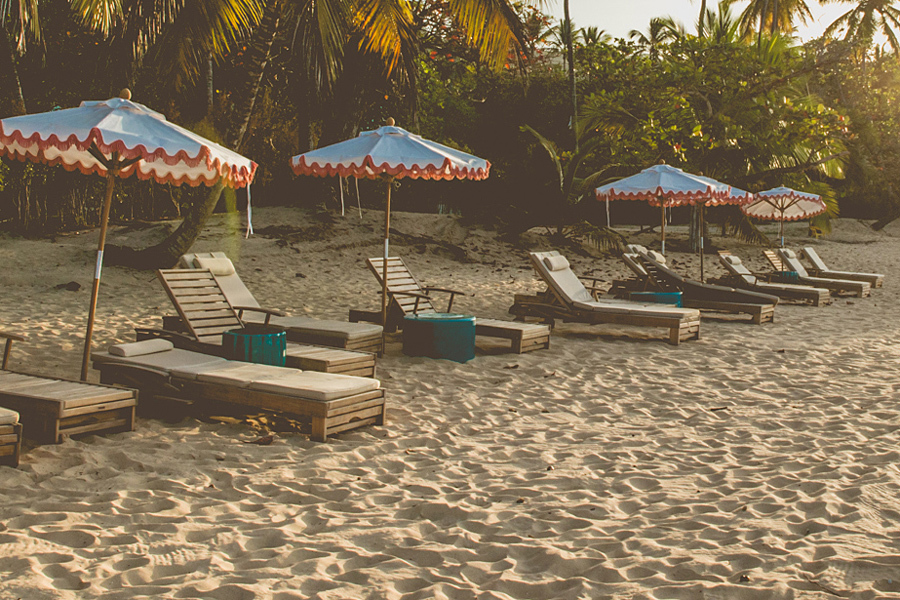 imagen 4 de Un hotel de diseño y belleza vintage entre palmeras y arenas doradas, en República Dominicana.