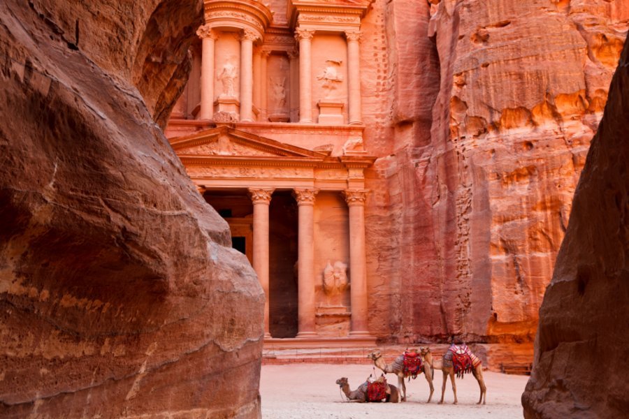 imagen 4 de Jordania confirma el descubrimiento de un nuevo monumento en Petra.