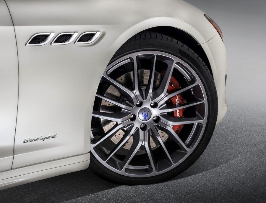 imagen 3 de Así es el nuevo Quattroporte de Maserati.