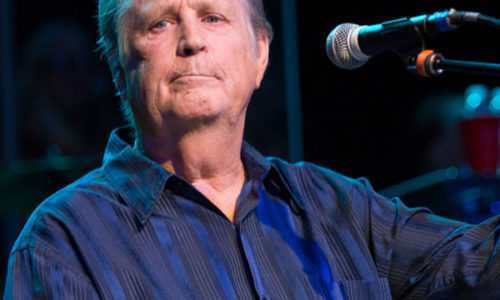 Emotivo ejercicio de nostalgia en Primavera Sound con la leyenda del pop Brian Wilson, líder de The Beach Boys.