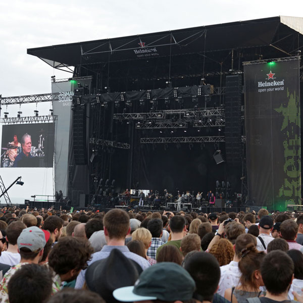 imagen 5 de Emotivo ejercicio de nostalgia en Primavera Sound con la leyenda del pop Brian Wilson, líder de The Beach Boys.