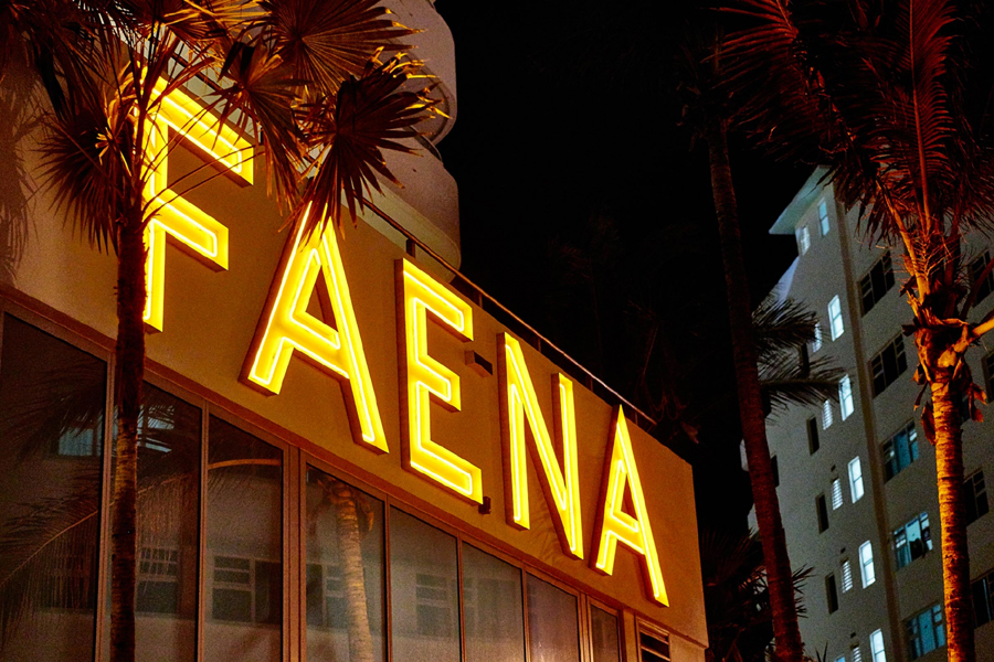 imagen 4 de Faena: lujo barroco cinco estrellas frente a la playa de Miami Beach.