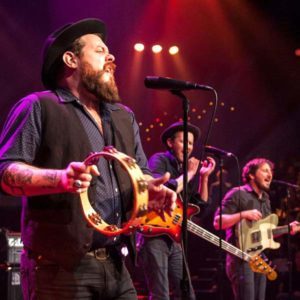 Inminente visita a España de Nathaniel Rateliff And The Night Sweats.