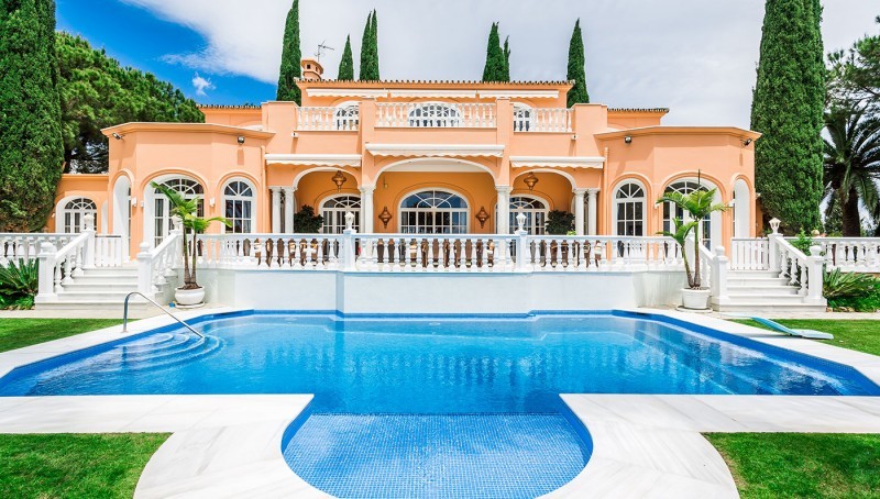 imagen 1 de La que fuera la casa de Prince en Marbella, en venta por más de 5 millones de euros.