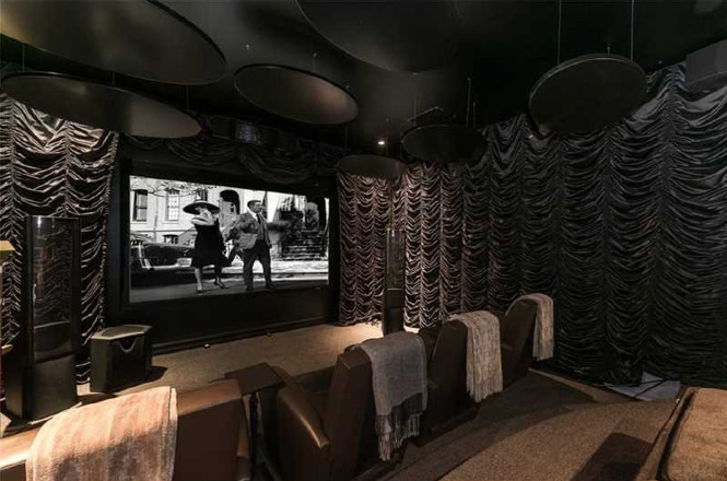 imagen 22 de Así es la casa de Lenny Kravitz en Miami que se vende por 25 millones de dólares.
