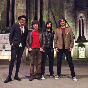 La dulce inocencia de la veterana y luchadora banda viguesa Moon Cresta.