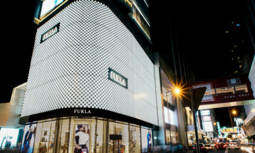 Furla inaugura la nueva flagship store en Hong Kong.