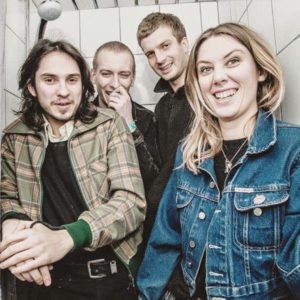 La banda londinense Wolf Alice lanza el vídeo de su single “Lisbon”.