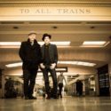 Los cantautores Billy Bragg & Joe Henry se unen para grabar canciones del ferrocarril.