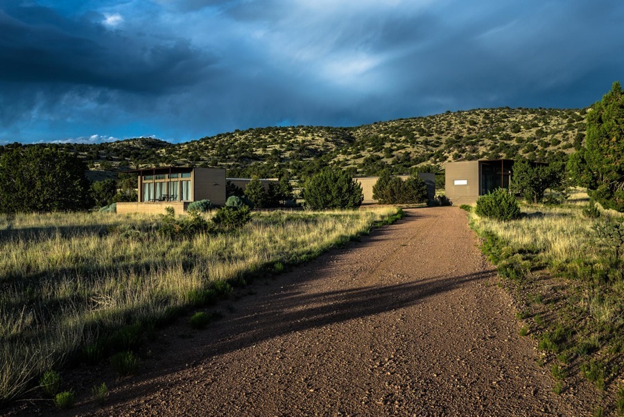 imagen 3 de Tom Ford vende su rancho en Santa Fe.