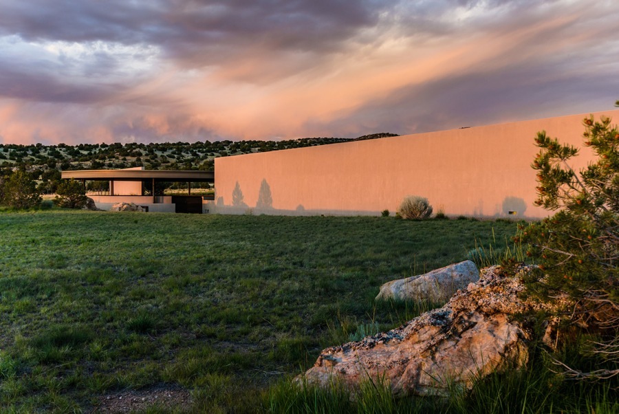 imagen 5 de Tom Ford vende su rancho en Santa Fe.