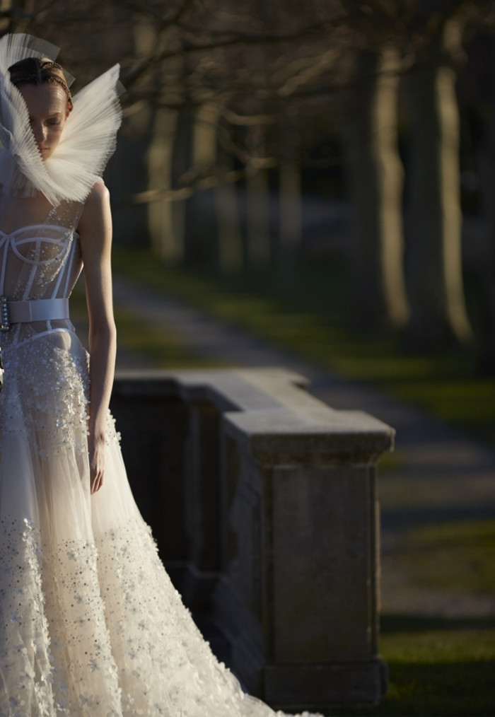 imagen 11 de Vestida de novia por los jardines de palacio.