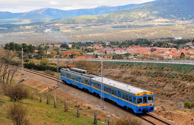 Tren Río Eresma (Madrid – Segovia)