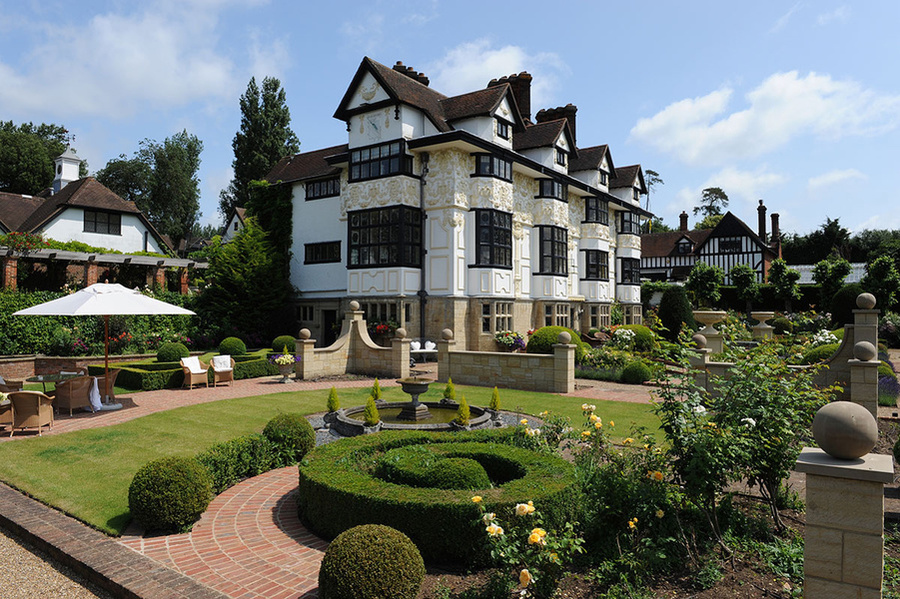 imagen 5 de Así es la mansión de Essex que ha puesto a la venta Rod Stewart.