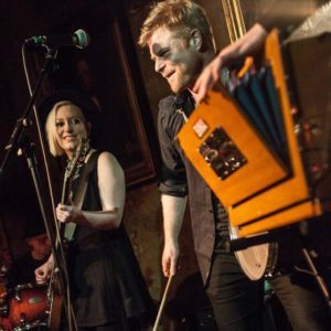 Curse Of Lono es una de las nuevas propuestas musicales británicas más interesante.