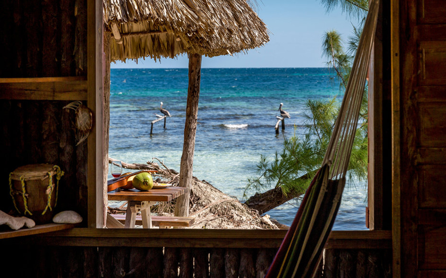 imagen 1 de Coral Caye, la isla privada de la familia Coppola.