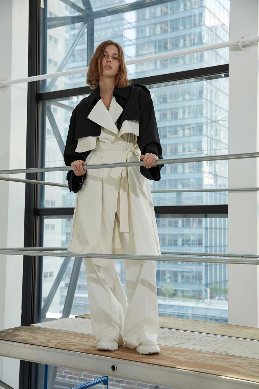 imagen 16 de Diseños monocromáticos para la mujer DKNY.