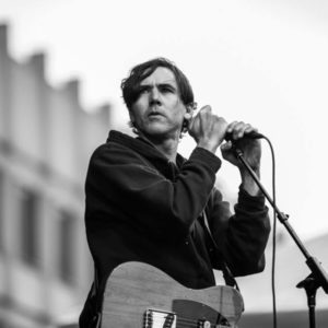 El cantante estadounidense Cass McCombs publica su primer disco para el sello ANTI-Records.