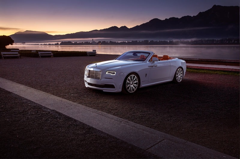 imagen 11 de El Rolls-Royce Dawn más deportivo y elegante.