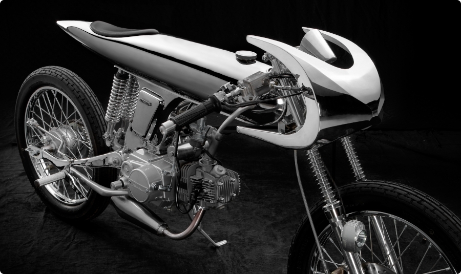 imagen 3 de Ese brillante objeto de deseo: la nueva moto de Bandit9, la EVE MKII.