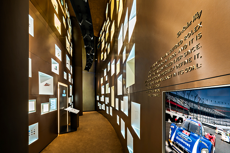 imagen 4 de ¿Museo o gran boutique? Rolex marca récord con su última tienda en Singapur.