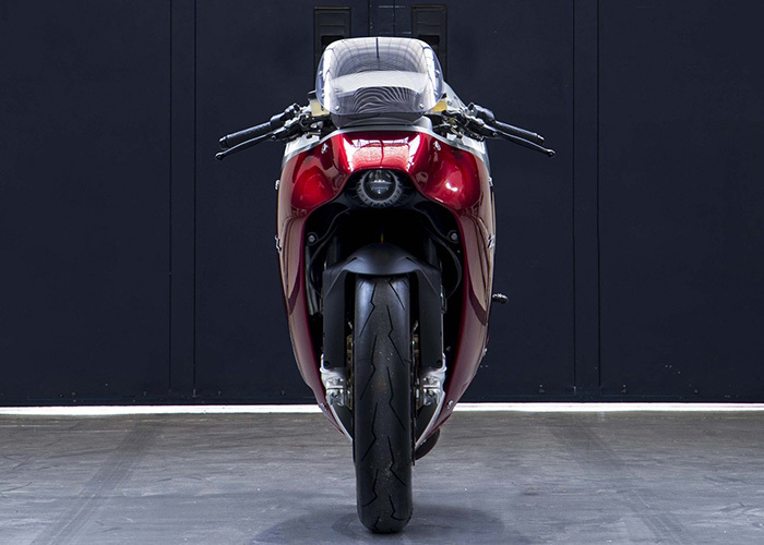 imagen 3 de MV Agusta F4Z. La motocicleta que se sueña pero no se toca.