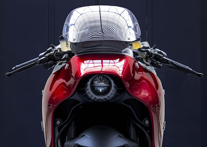 imagen 9 de MV Agusta F4Z. La motocicleta que se sueña pero no se toca.