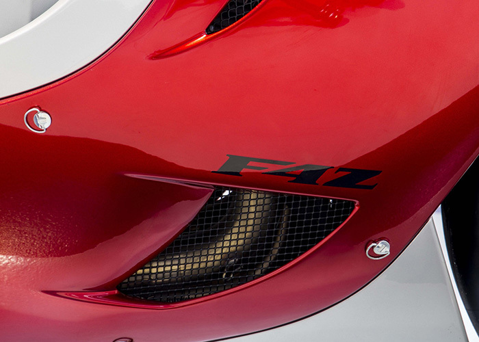 imagen 11 de MV Agusta F4Z. La motocicleta que se sueña pero no se toca.