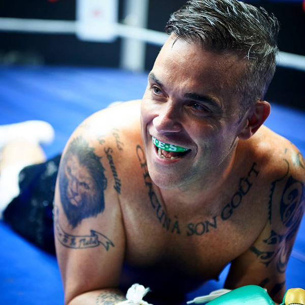 imagen 3 de Chulesco, transgresor y divertido como siempre, Robbie Williams.