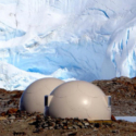 Glamping en la Antártida en domos de cinco estrellas.