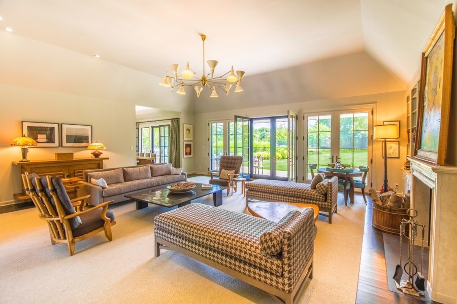 imagen 11 de John McEnroe baja el precio de su casa en los Hamptons para facilitar su venta.