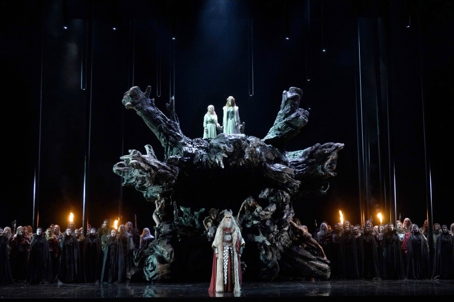imagen 4 de Norma regresa al Teatro Real tras un siglo de ausencia.