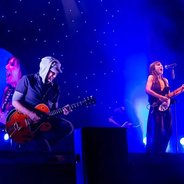 imagen 2 de Nuevo videoclip de Amaral con la canción que da título a su último álbum.