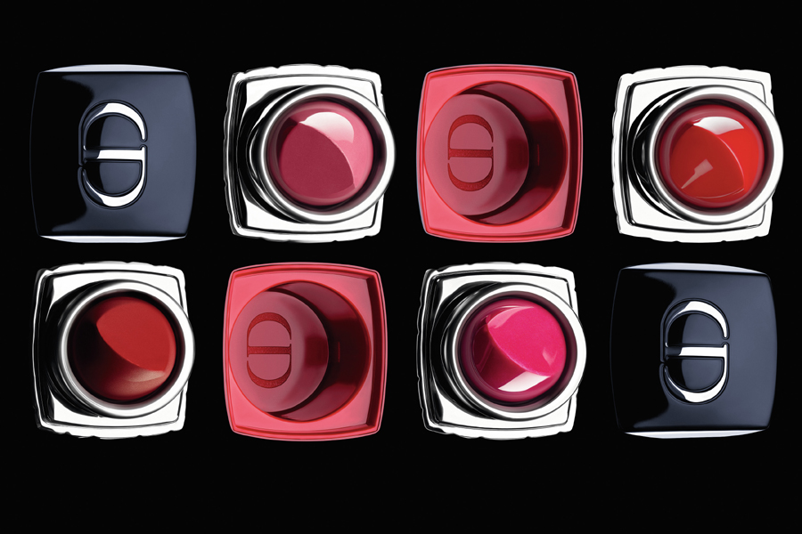 imagen 3 de Rojo sobre rojo, Dior reformula la barra de labios más icónica.