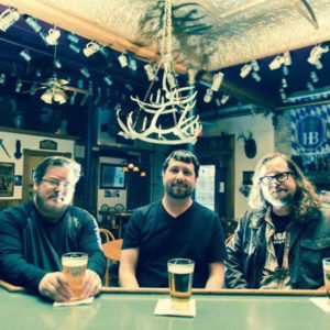 Tres amigos, grandes músicos, forman un súper grupo, The Legal Matters.