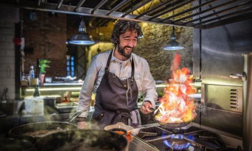 Dewar’s Scotch Egg Club lleva a Sevilla los huevos con whisky.