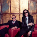 Dr. John Cooper Clarke y Hugh Cornwell se alían para un disco de versiones.