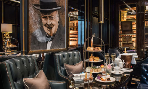 El té en Londres se toma con Churchill.