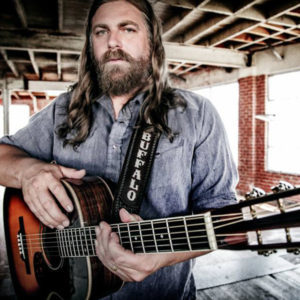 Tras el apodo de The White Buffalo hay un gran músico y narrador de historias.