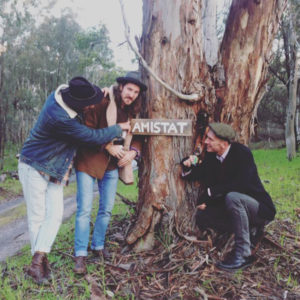 La sutilidad de unos gemelos alemanes residentes en Australia llamados Amistat.