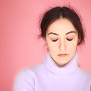 La canadiense Zoe Sky Jordan publica su nuevo trabajo discográfico.