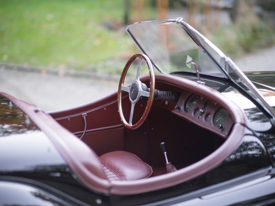 imagen 12 de Se vende un Jaguar XK de 1952 por 124.500 euros.